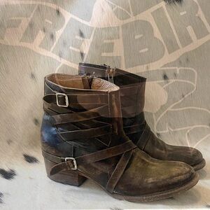 Free Bird by Steven “Sammi” moto boot size 8